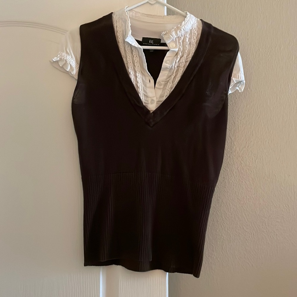 Iz Byer Black V‑Neck Layered Blouse with White Lace Insert - Picture 2 of 9